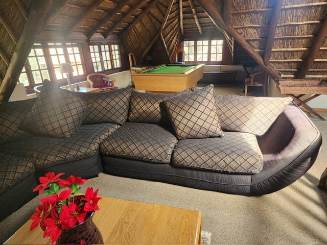 6 Bedroom Property for Sale in Lakeland North West